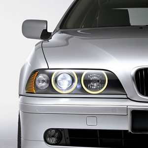 BMW 540i Headlamp